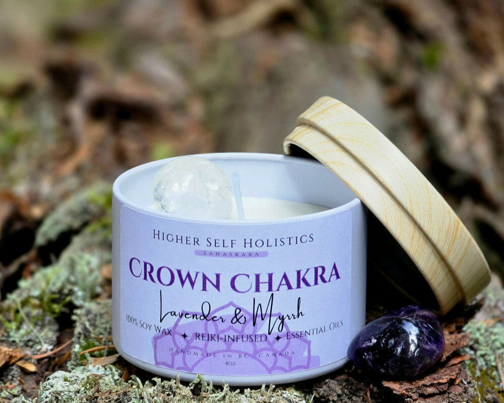 Reiki-Infused Crown Chakra Candle.